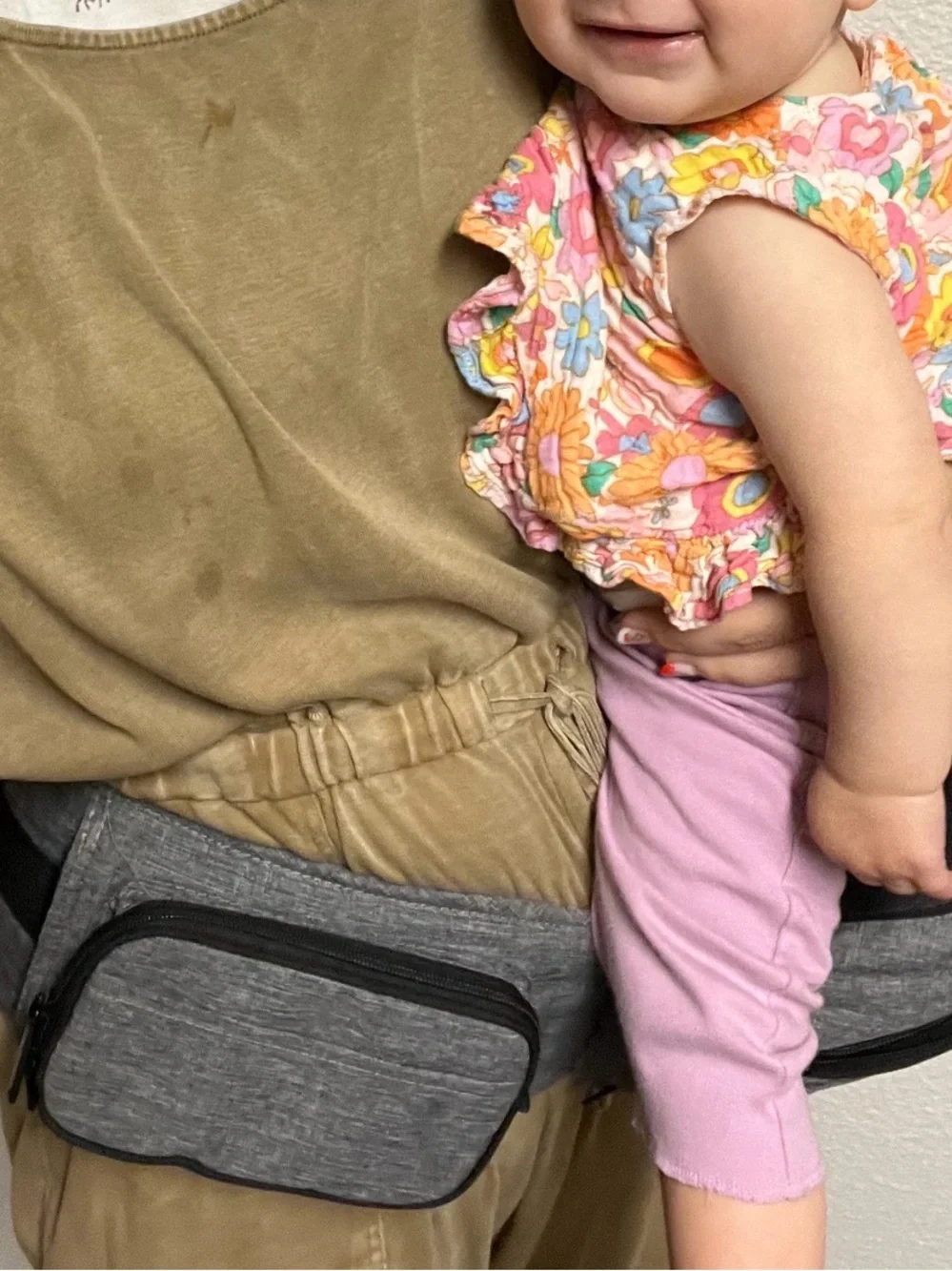 Gray Tushbaby